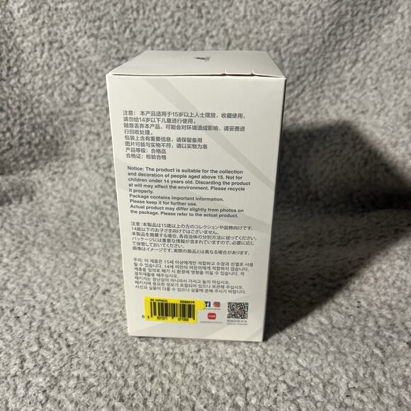 Labubu Big Into Energy Unopened Athentic Box New POPMART Happiness Plush US - Picture 3 of 9